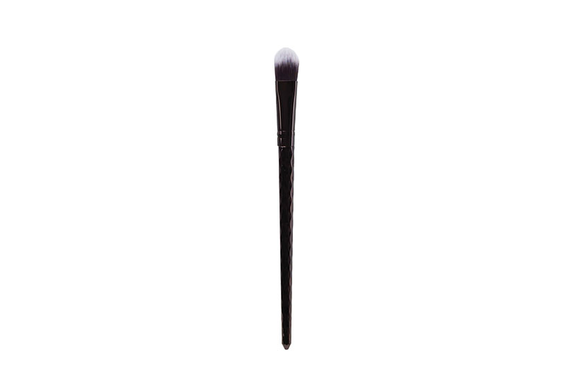 Ashley Black Diamond Soft Conceale Brush