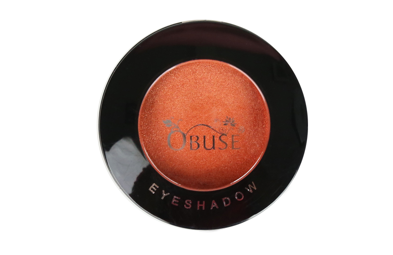 Obuse Circle Eyeshadow  อายแชโดว์สีสวยติดทน